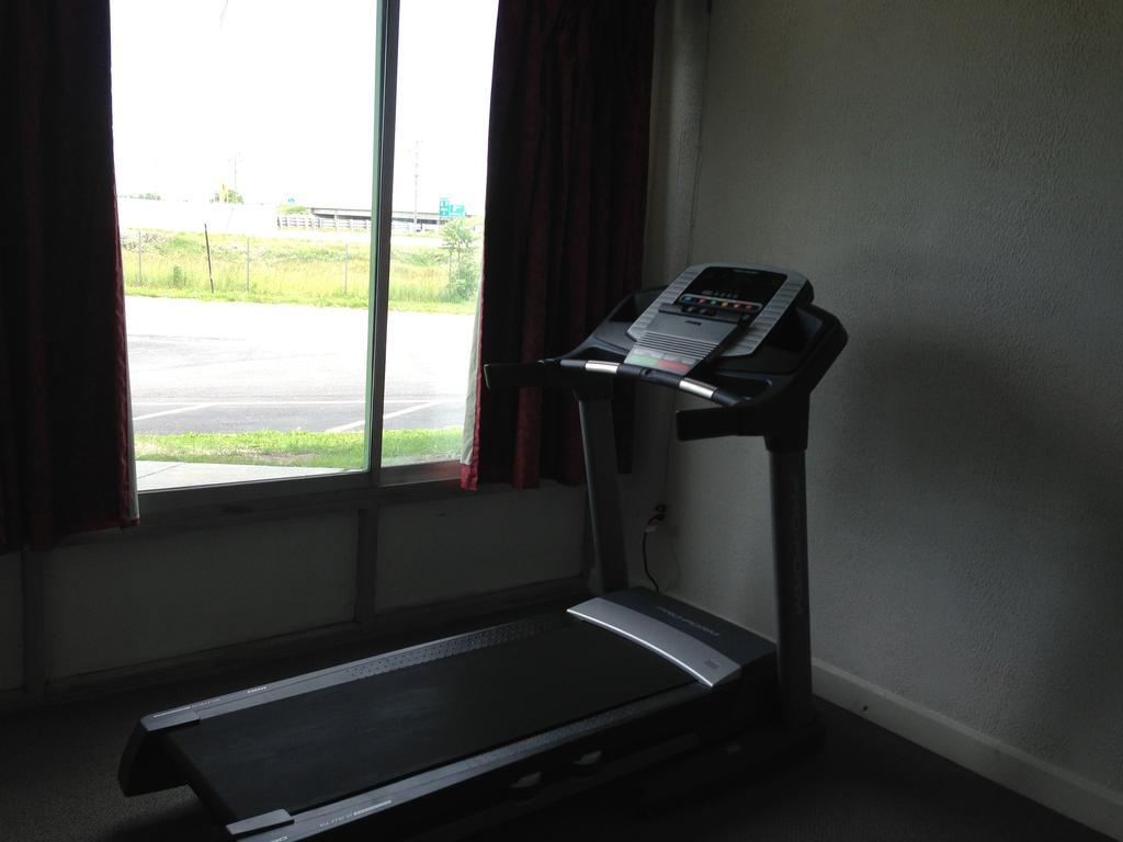 Super 8 Motel East Hazel Crest Εξωτερικό φωτογραφία